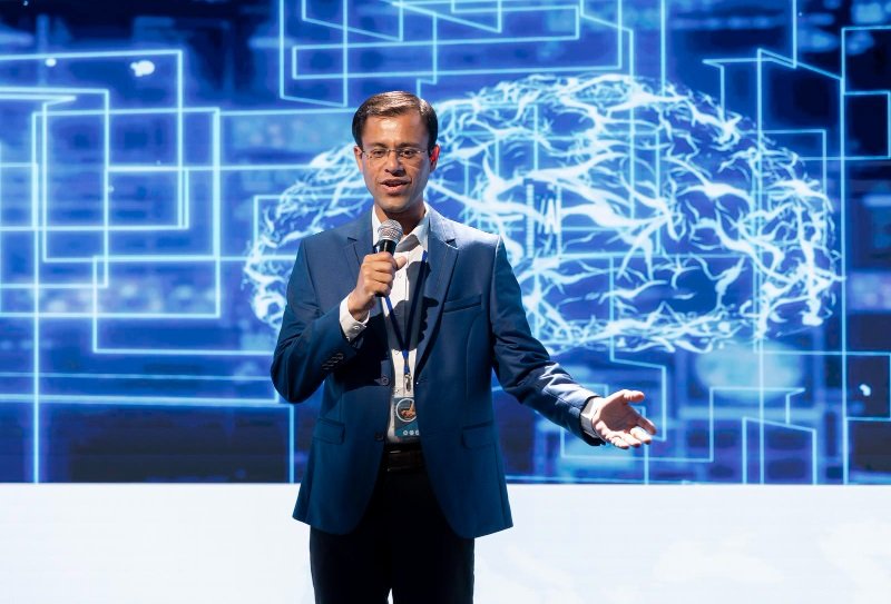 How to Make AI Accessible with Explainable AI